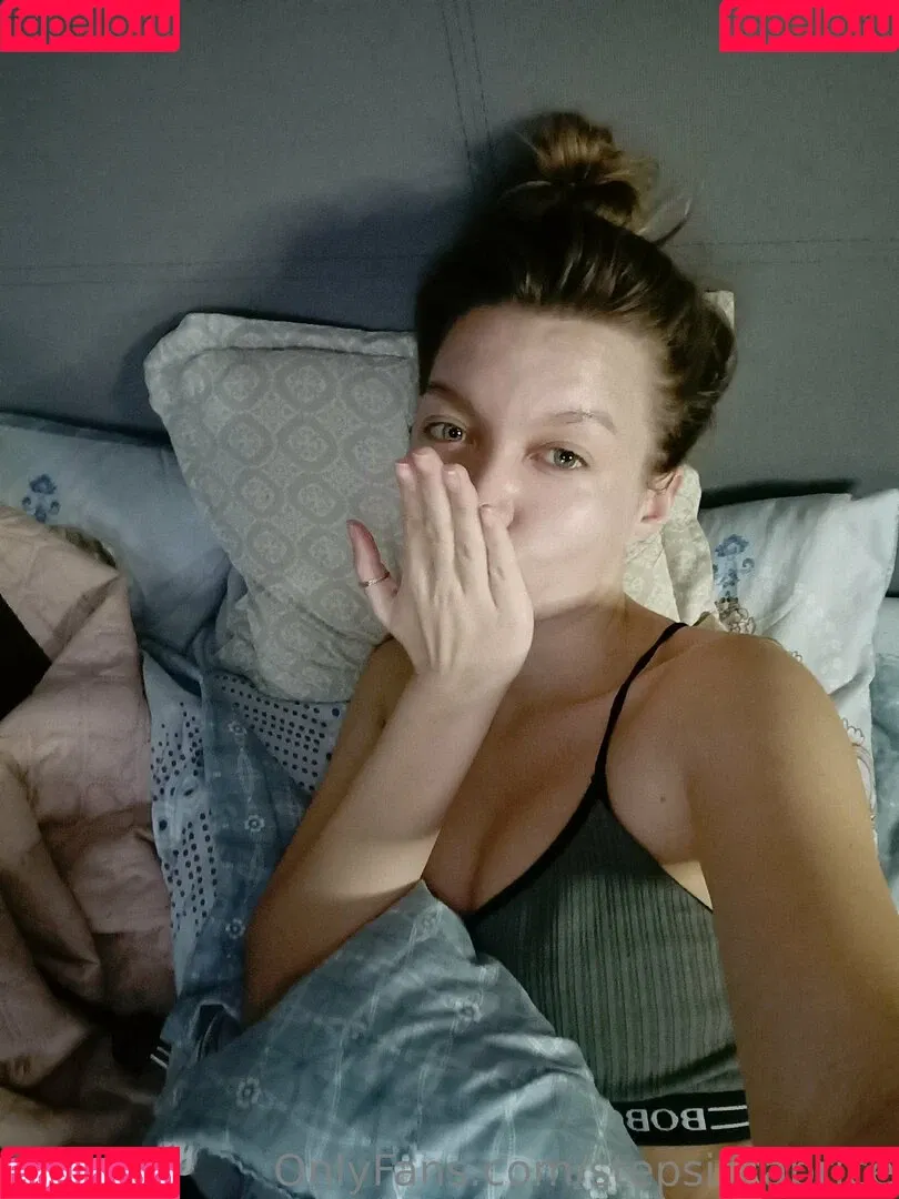 roxanne_moore Onlyfans Photo Gallery 