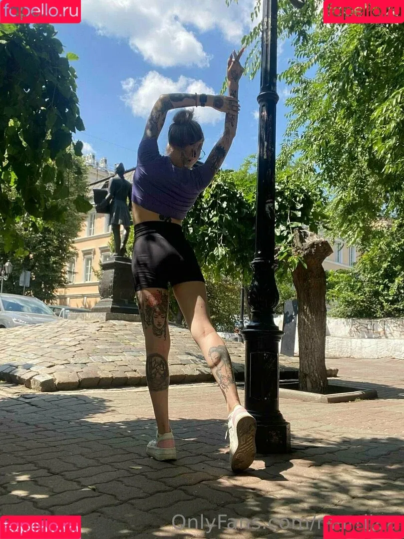 marrllaa Onlyfans Photo Gallery 
