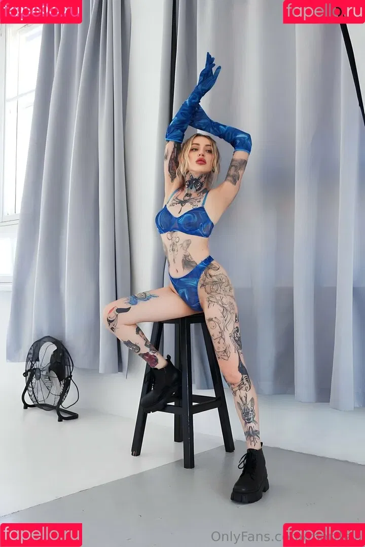 marrllaa Onlyfans Photo Gallery 