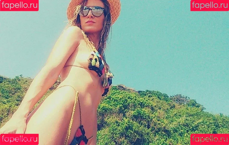 Tova Golan Onlyfans Photo Gallery 