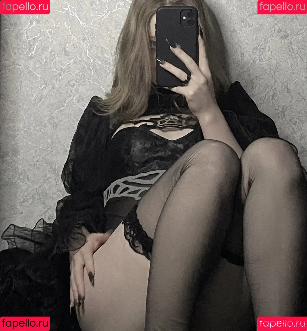 Vwemor Onlyfans Photo Gallery 