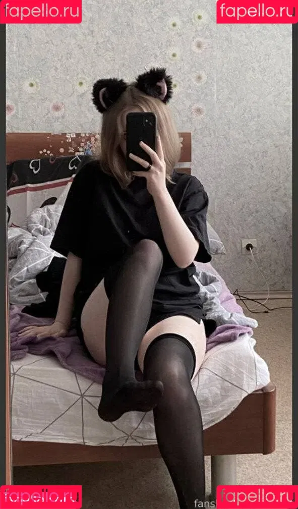 Vwemor Onlyfans Photo Gallery 