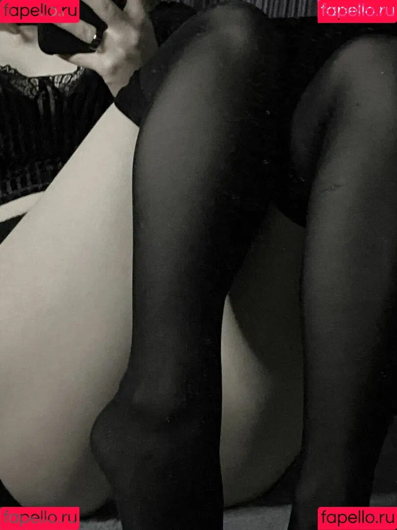 Vwemor Onlyfans Photo Gallery 
