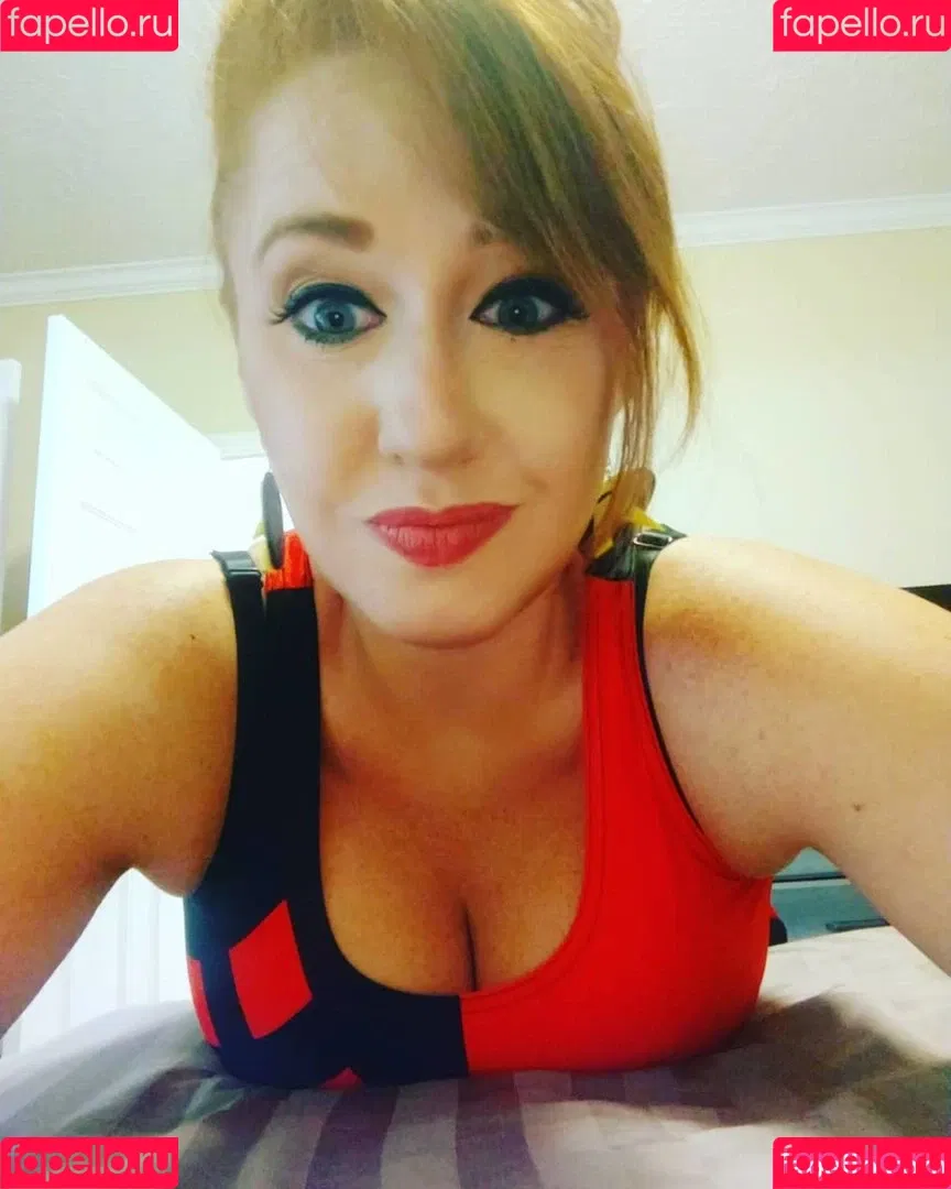 Rawrist Onlyfans Photo Gallery 