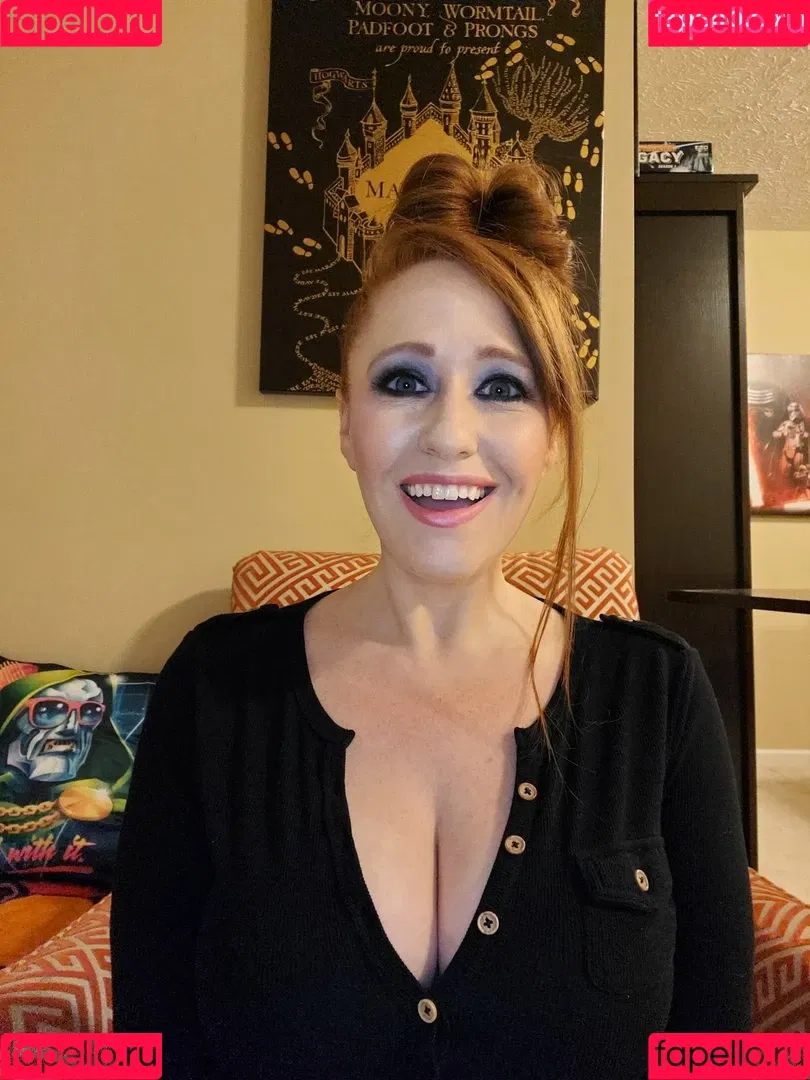 Rawrist Onlyfans Photo Gallery 