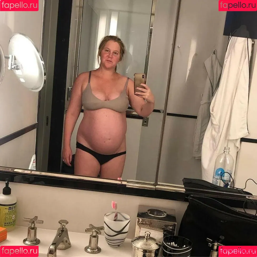 Amy Schumer Onlyfans Photo Gallery 
