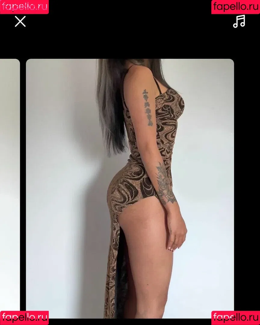 AJ Small Onlyfans Photo Gallery 
