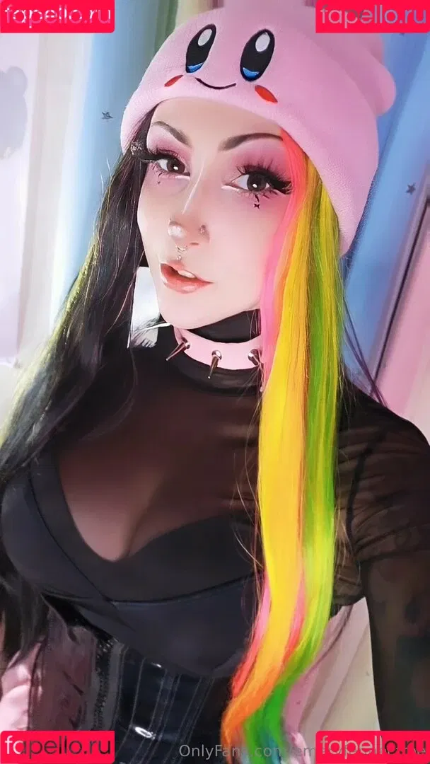 emeryfennecfree Onlyfans Photo Gallery 