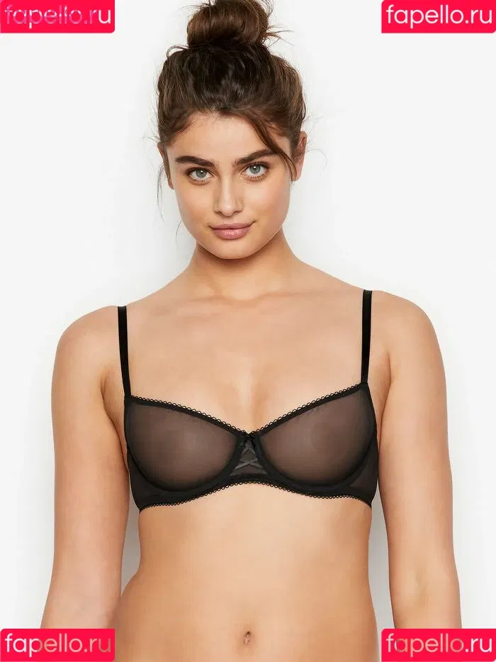 Taylor Marie Hill Onlyfans Photo Gallery 