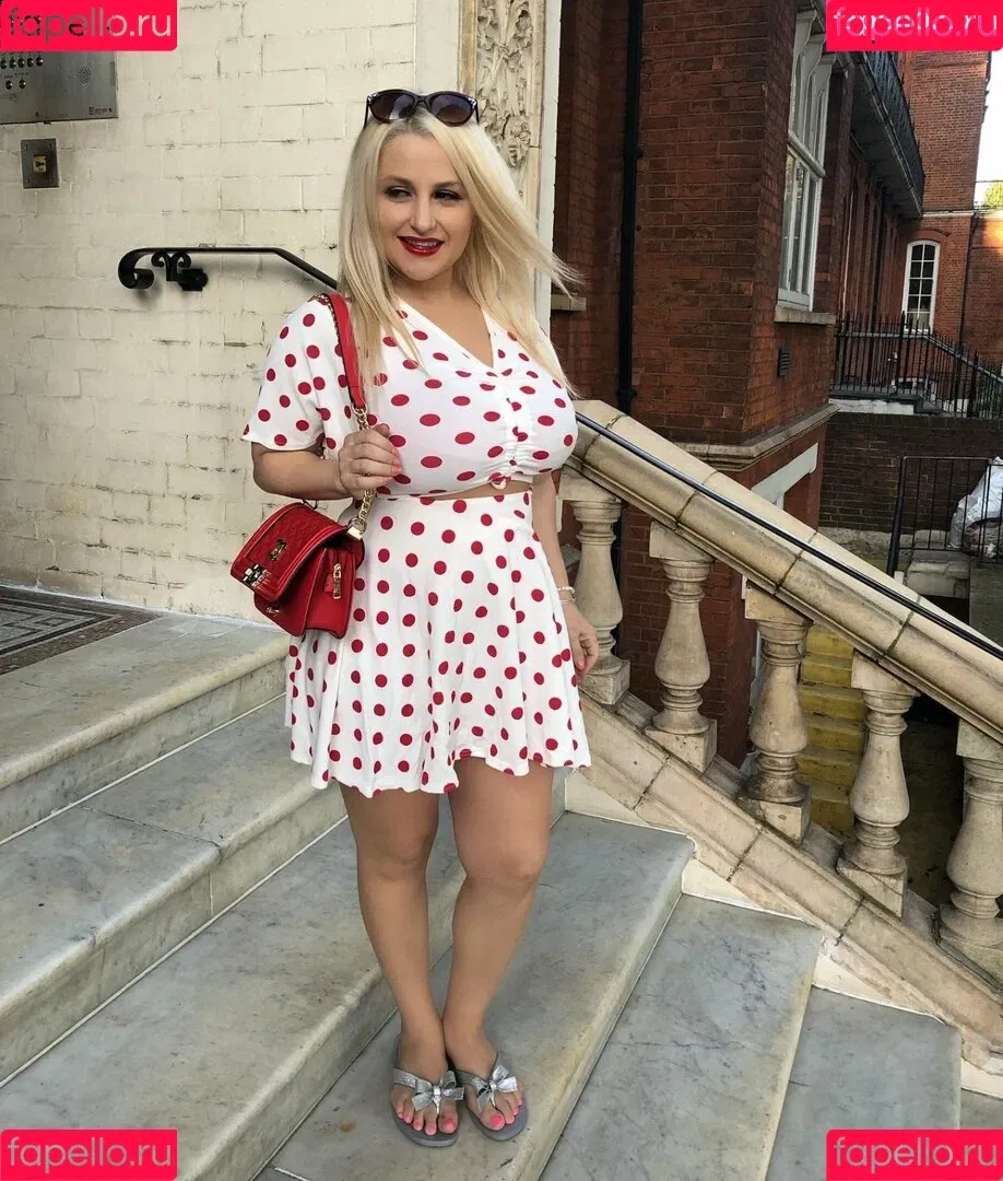 Jackie K Onlyfans Photo Gallery 
