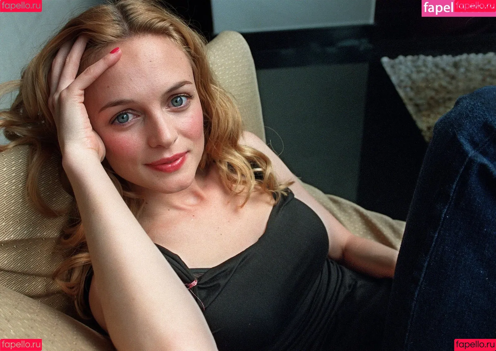 Heather Graham Onlyfans Photo Gallery 