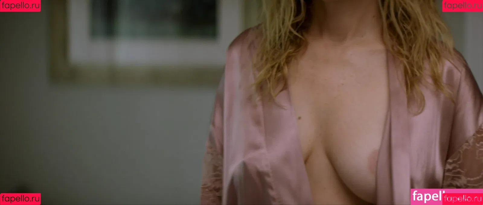 Heather Graham Onlyfans Photo Gallery 