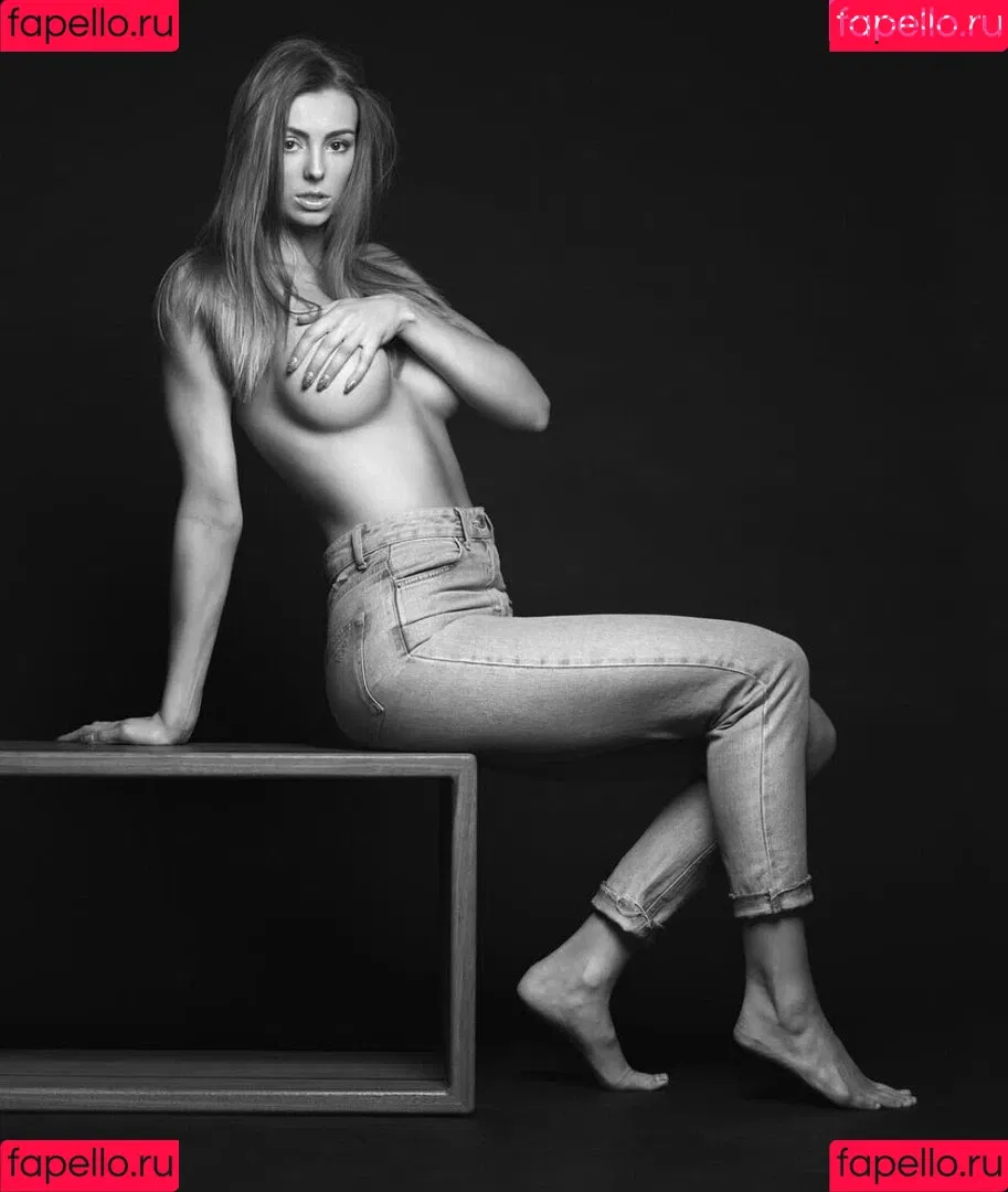 Stephanie Bunting Onlyfans Photo Gallery 