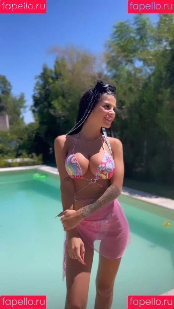 Trinidad Nucera Onlyfans Photo Gallery 