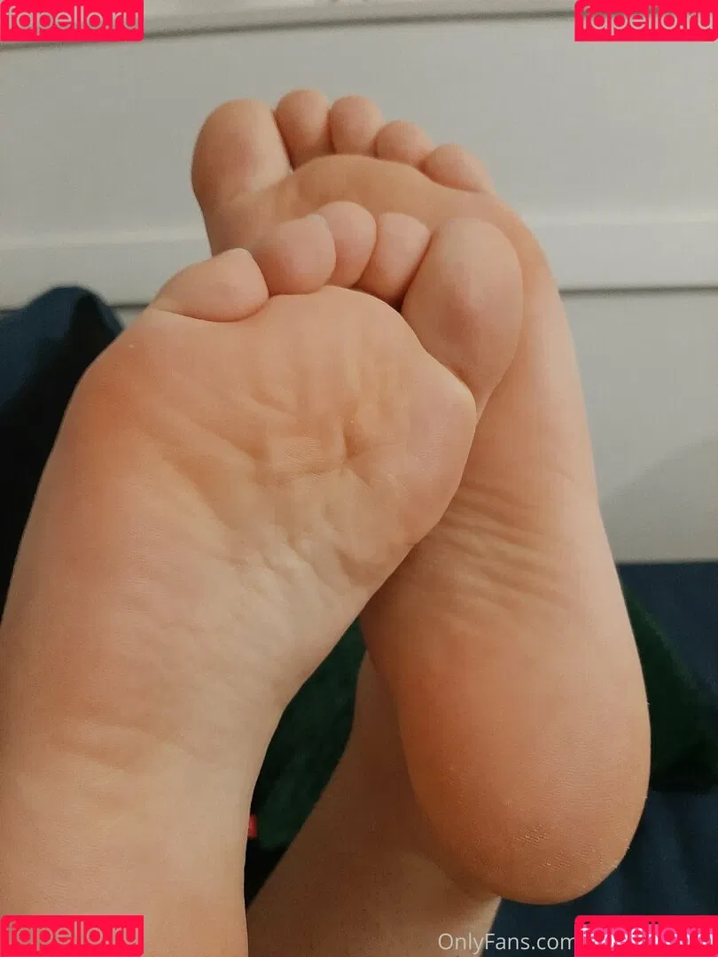 sophiee_feet Onlyfans Photo Gallery 