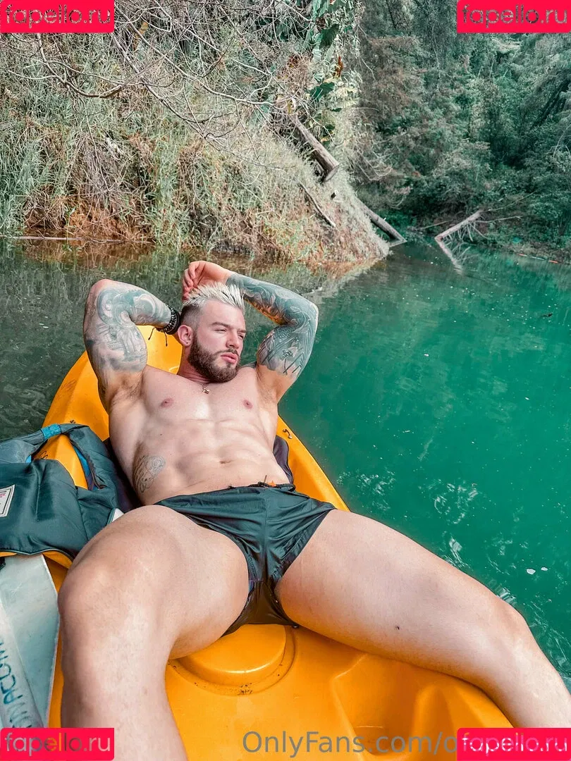 olivercolt Onlyfans Photo Gallery 