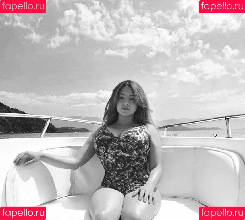 agabrielaabdala Onlyfans Photo Gallery 
