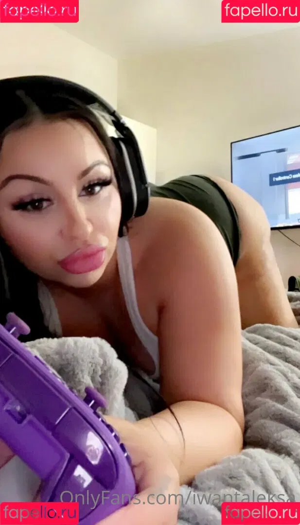 iwantaleksa Onlyfans Photo Gallery 