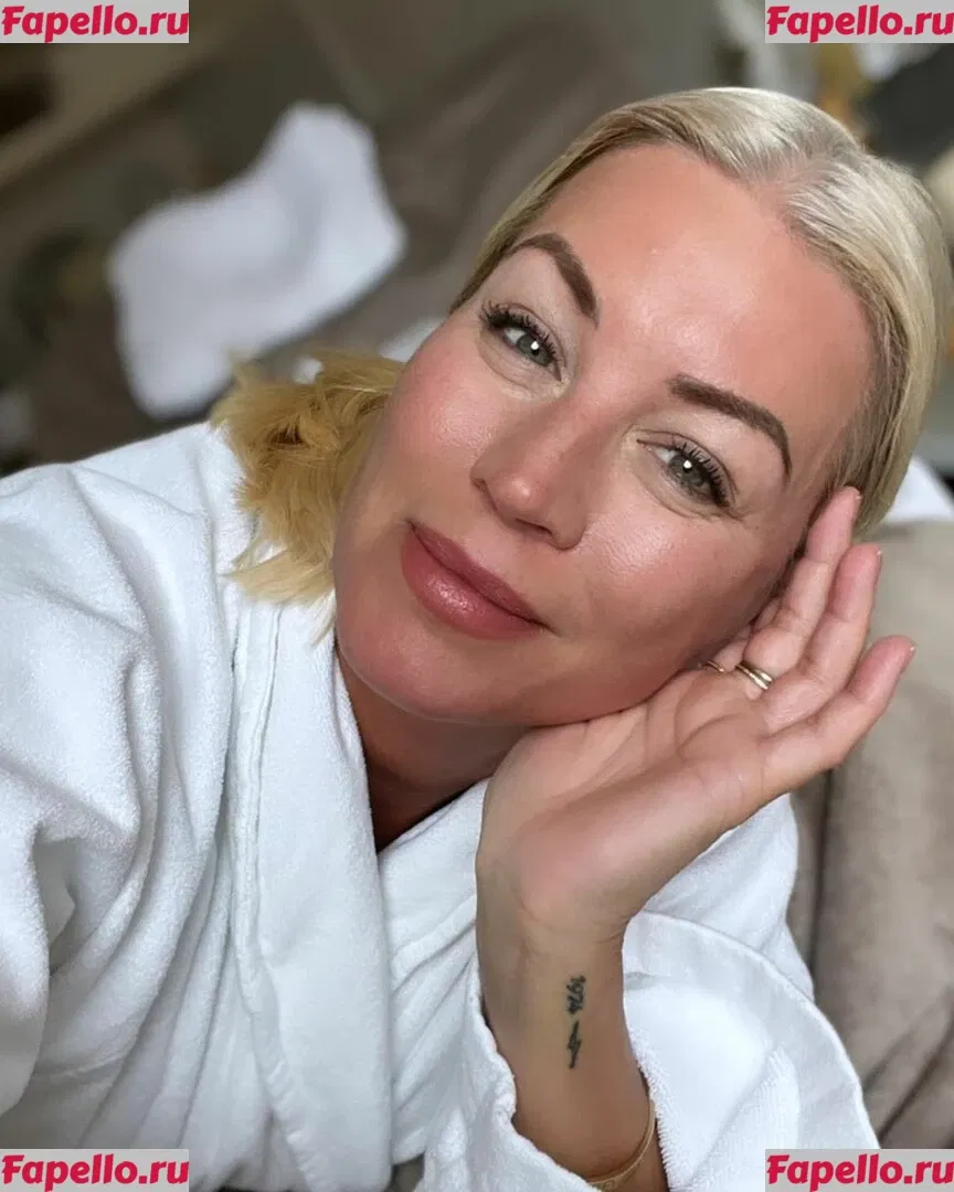 Denise Van Outen Onlyfans Photo Gallery 