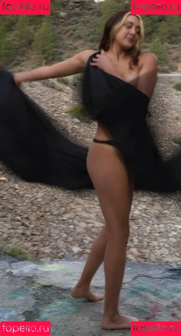 dianaoftherose Onlyfans Photo Gallery 