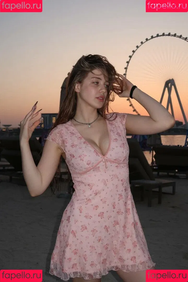 akyuliych Onlyfans Photo Gallery 