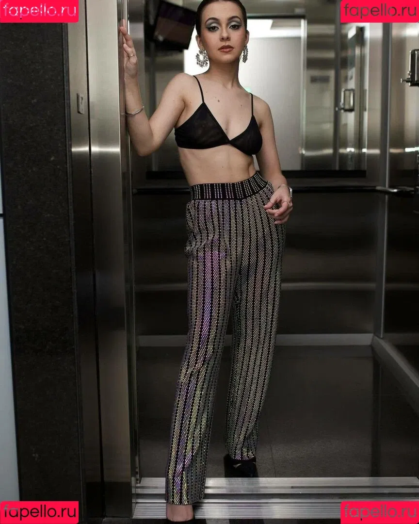 Klara Castanho Onlyfans Photo Gallery 