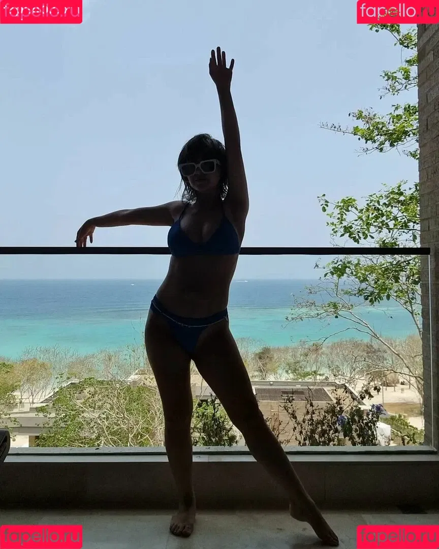 Klara Castanho Onlyfans Photo Gallery 