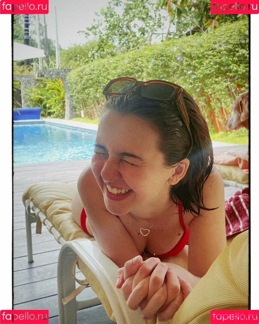 Klara Castanho Onlyfans Photo Gallery 