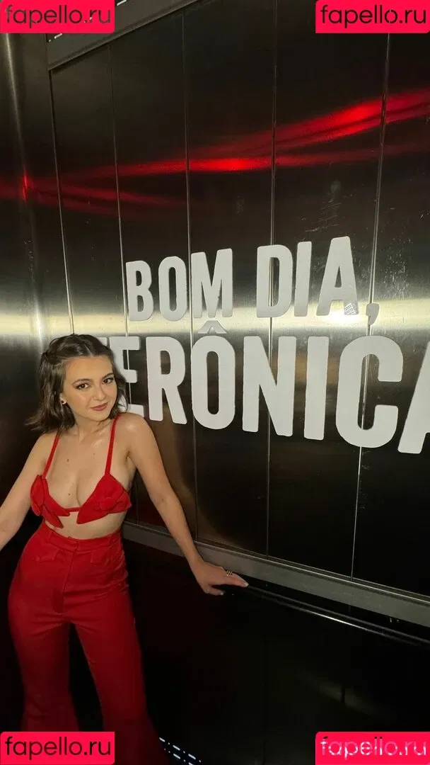 Klara Castanho Onlyfans Photo Gallery 