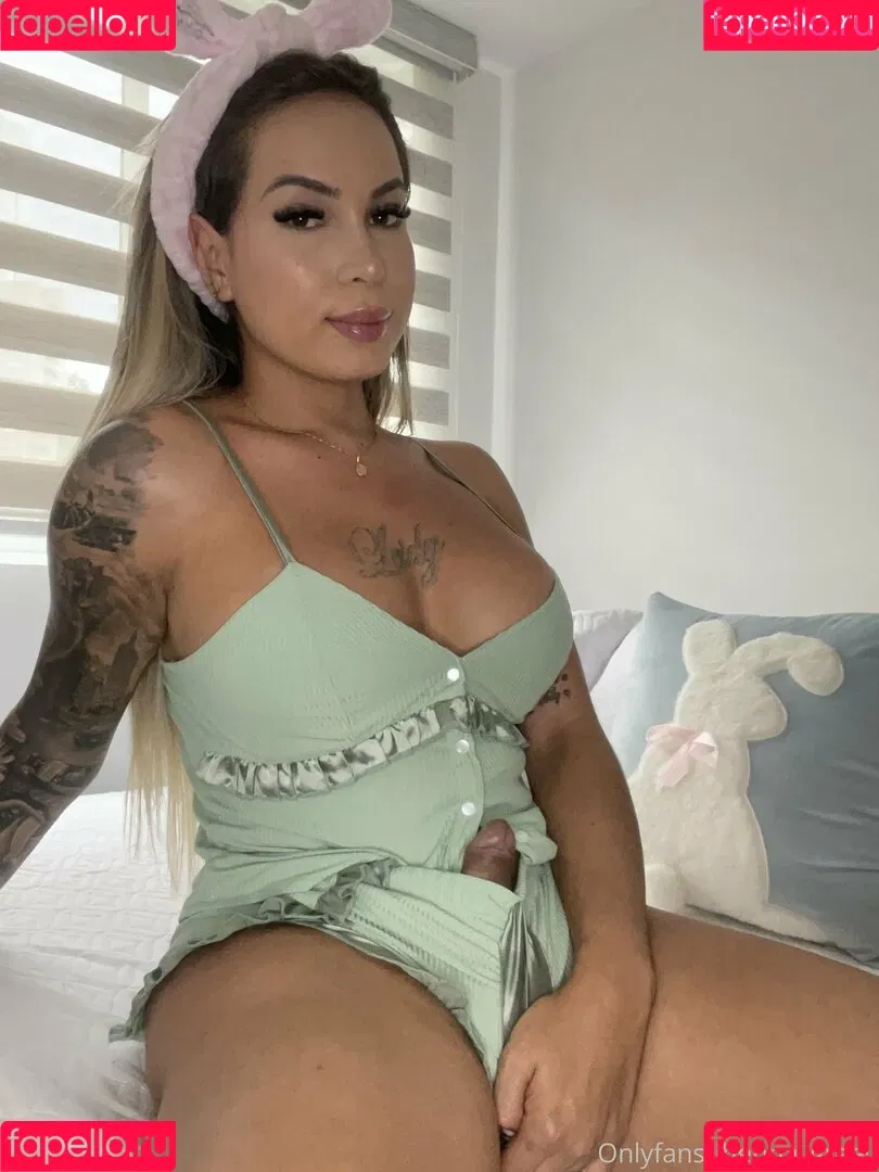 Jhenna_Greey Onlyfans Photo Gallery 