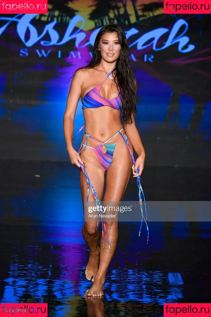 Jenn Lee Onlyfans Photo Gallery 