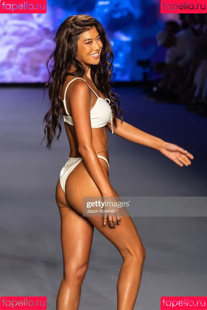 Jenn Lee Onlyfans Photo Gallery 