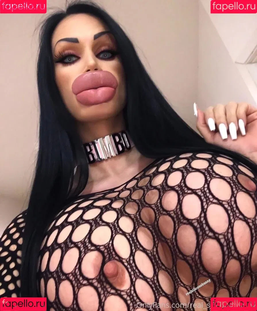 real_siliconebunny Onlyfans Photo Gallery 