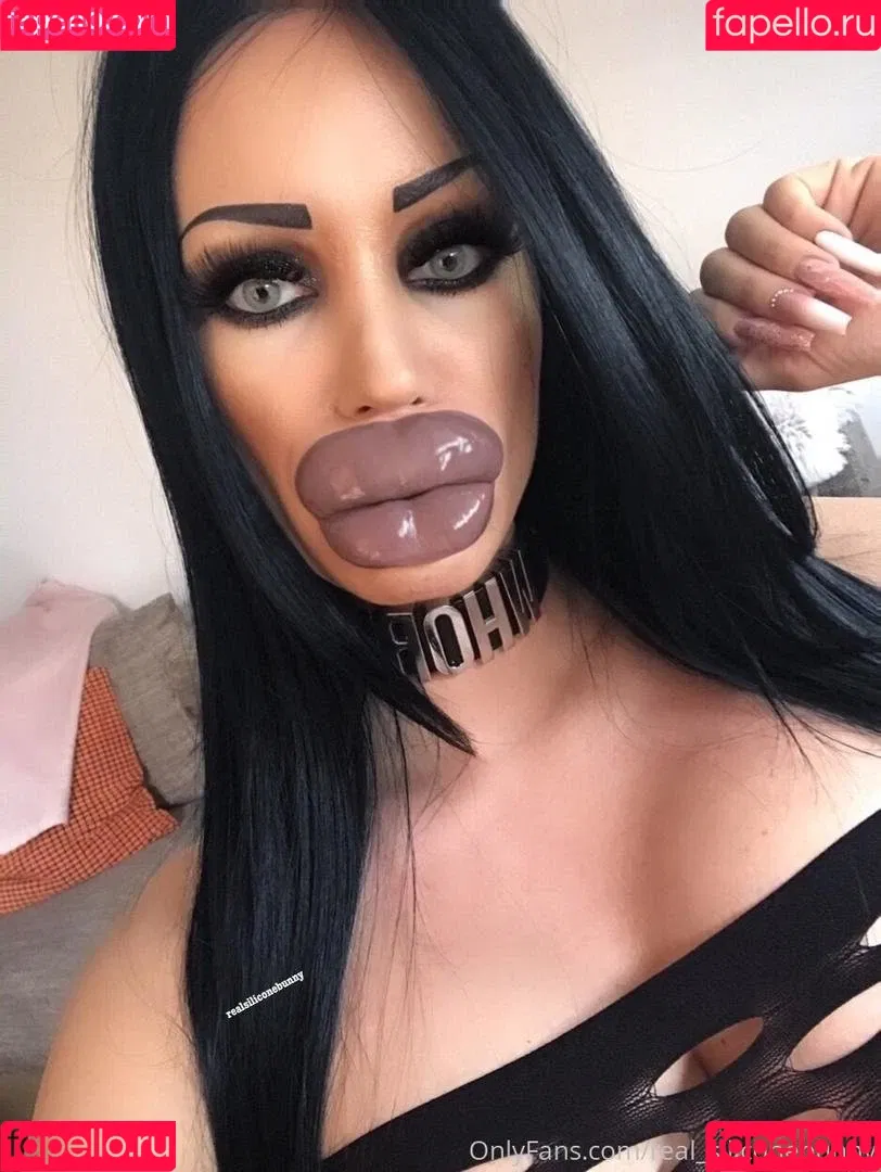 real_siliconebunny Onlyfans Photo Gallery 