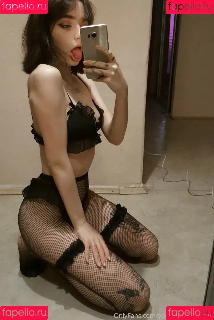 Yourpersonalwaifu Onlyfans Photo Gallery 
