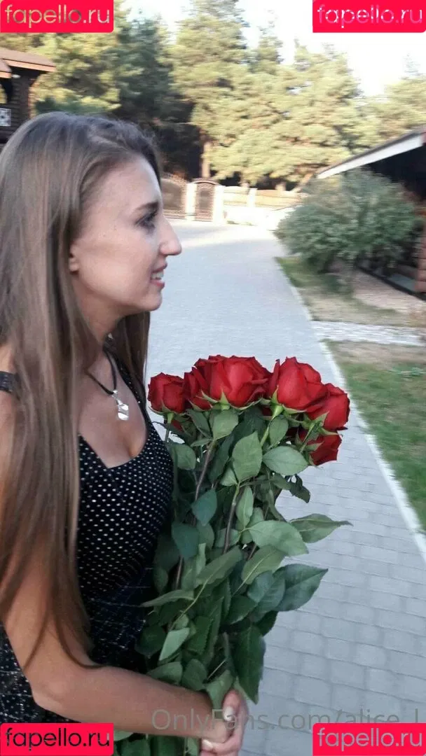 alice_l Onlyfans Photo Gallery 