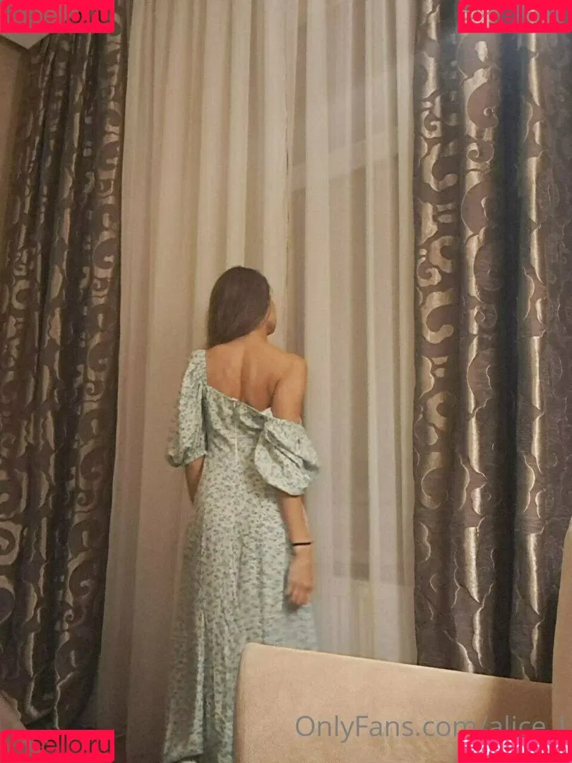 alice_l Onlyfans Photo Gallery 