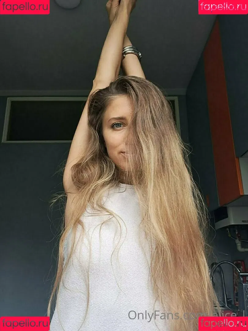alice_l Onlyfans Photo Gallery 