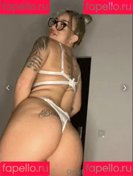 Alexandra Voinea Onlyfans Photo Gallery 