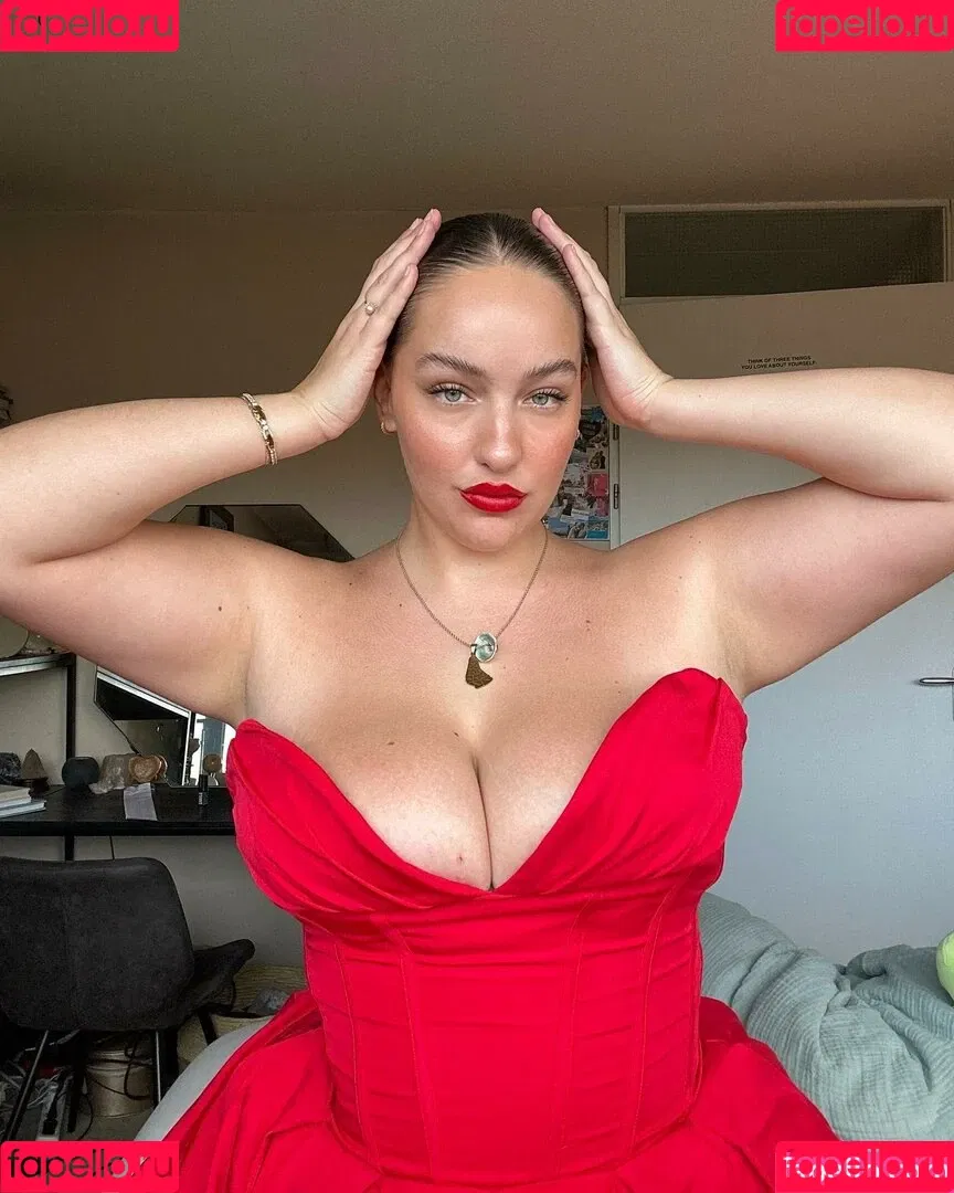 Joann Van Den Herik Onlyfans Photo Gallery 