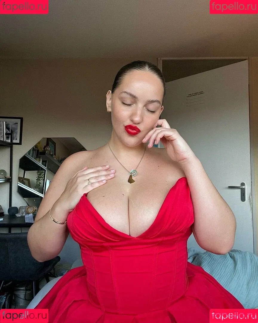 Joann Van Den Herik Onlyfans Photo Gallery 