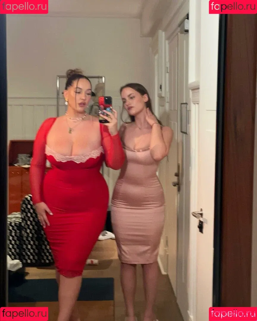 Joann Van Den Herik Onlyfans Photo Gallery 