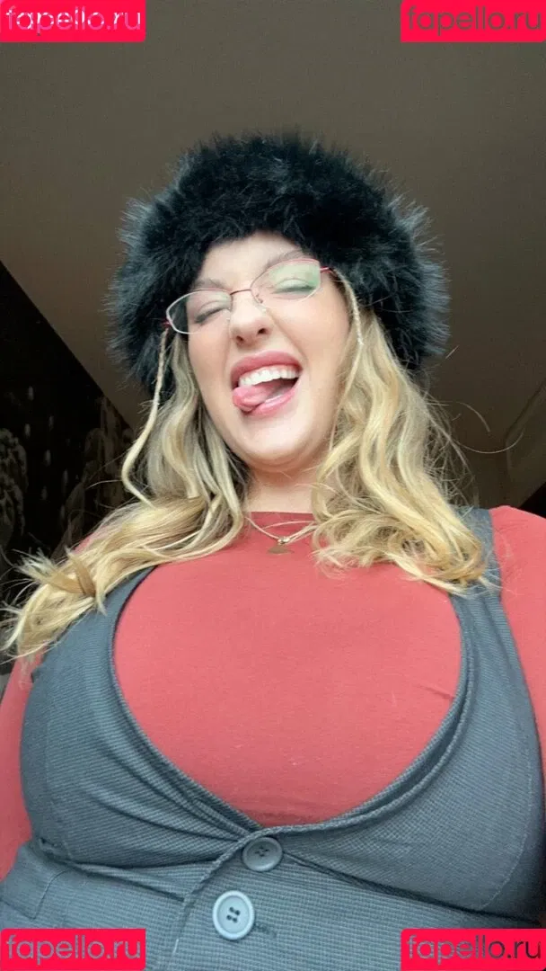 Joann Van Den Herik Onlyfans Photo Gallery 