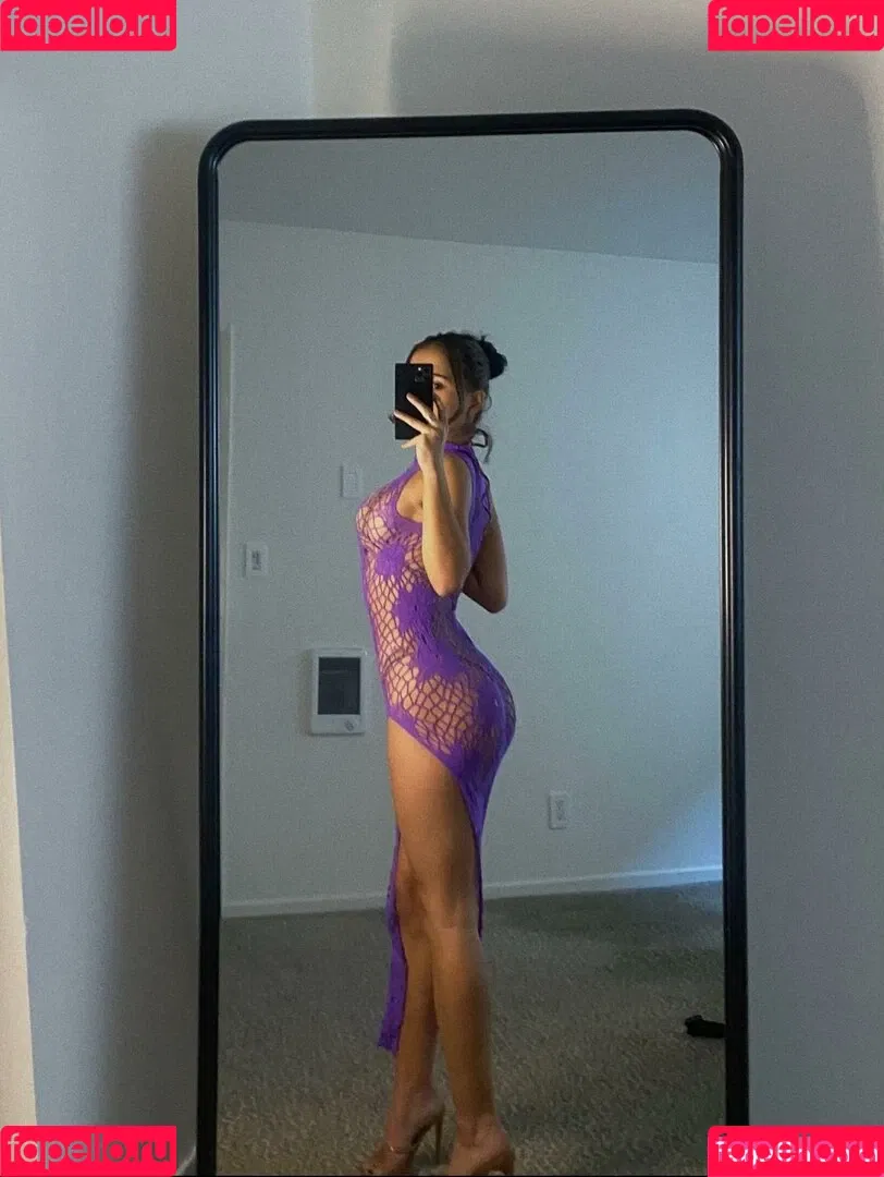 Laura Lindstrom Onlyfans Photo Gallery 