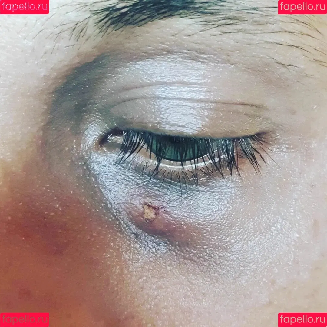 Natassia Crystal Onlyfans Photo Gallery 