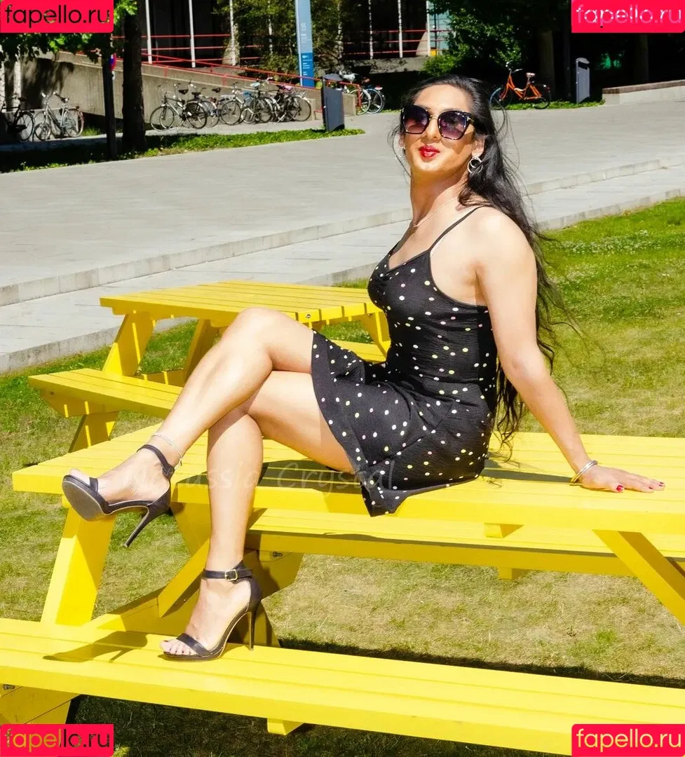 Natassia Crystal Onlyfans Photo Gallery 