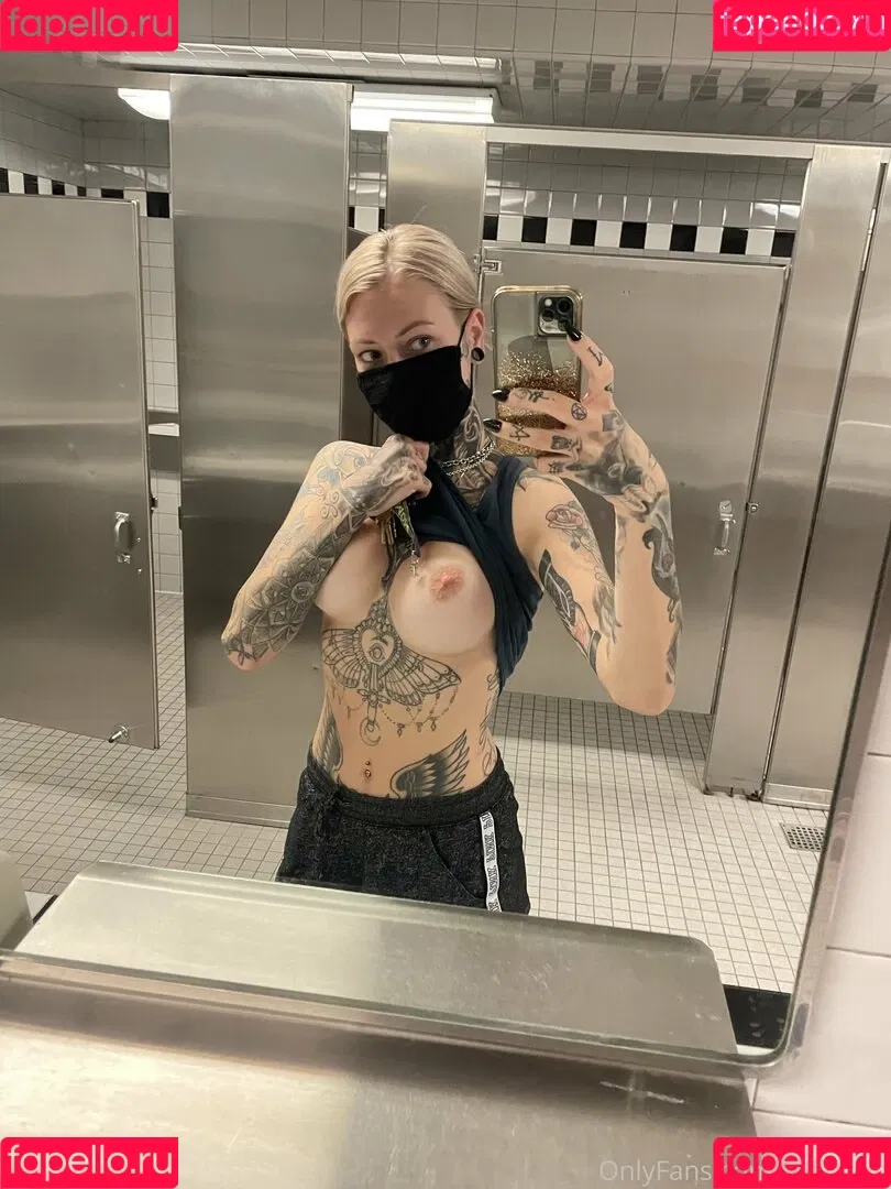 alliluvsin Onlyfans Photo Gallery 