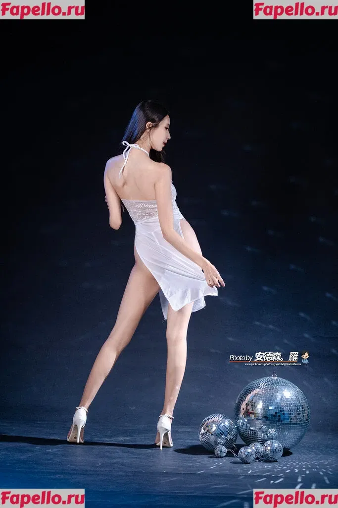 Anita Feifei Onlyfans Photo Gallery 