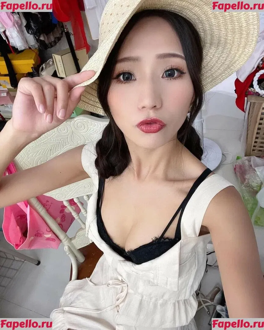 Anita Feifei Onlyfans Photo Gallery 