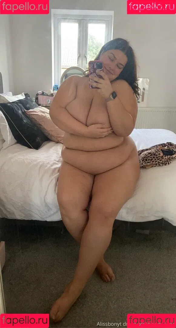 alissbonyt Onlyfans Photo Gallery 